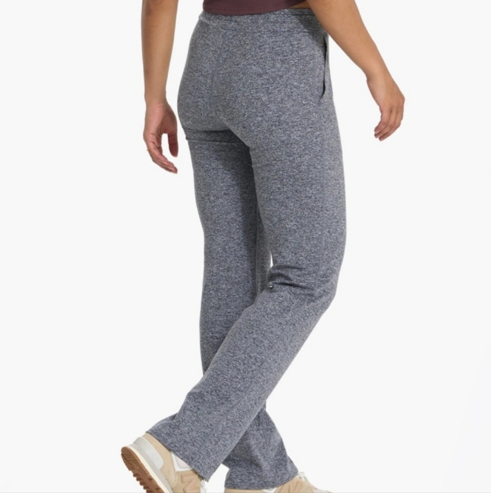 Vuori Halo Wideleg Flare DreamKnit Heather Grey M - Picture 4 of 16